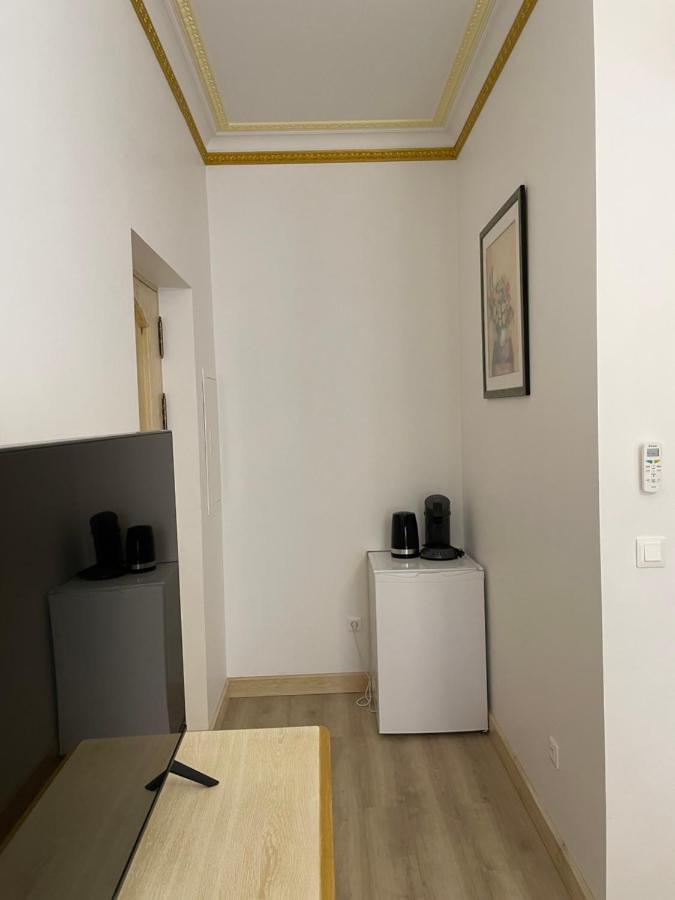 Chambre A Baldaquin Maison De L'Eglise Du Couvent Narbonne Eksteriør billede