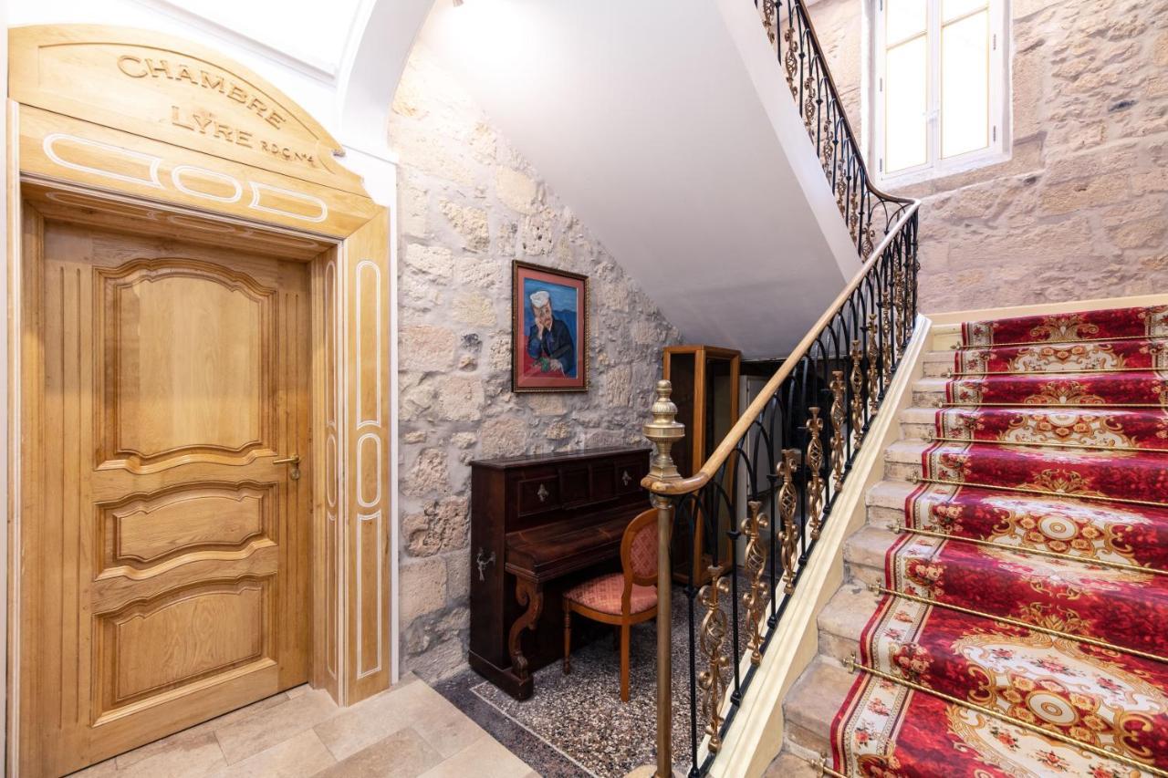 Chambre A Baldaquin Maison De L'Eglise Du Couvent Narbonne Eksteriør billede